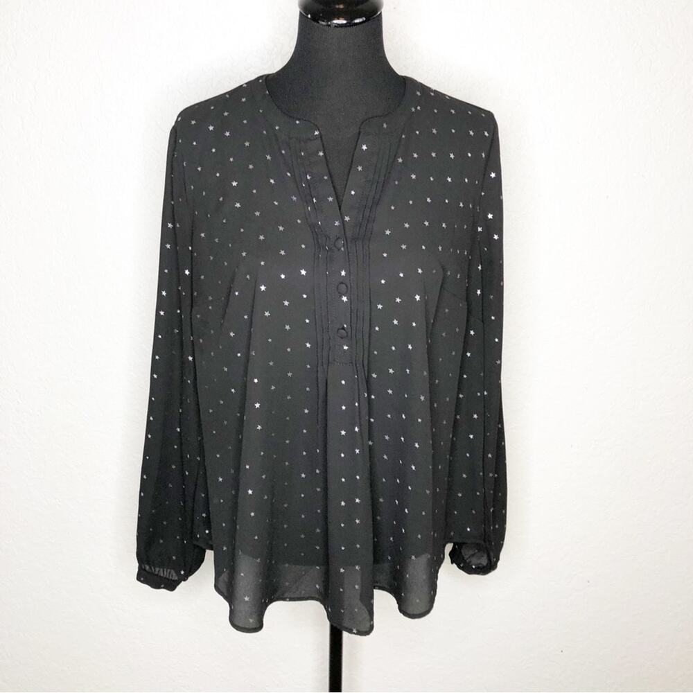Torrid black silver star semi sheer popover top size 00 or Medium / Large